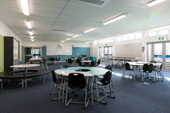 Long Bay College
